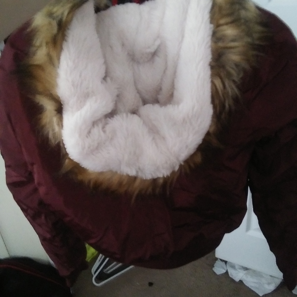 A jacket - Picture 2 of 2